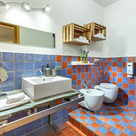 Apartment L'essenziale - Experience In Free Park & Wifi Alba (Piedmont)